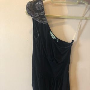 Embellished One Shoulder Tunic